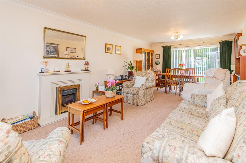 Images for Roman Way, Raunds EAID:oscarjamesapi BID:8