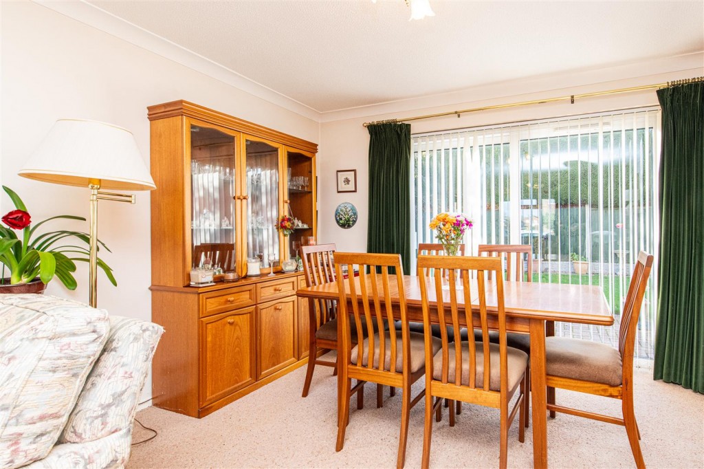 Images for Roman Way, Raunds EAID:oscarjamesapi BID:8