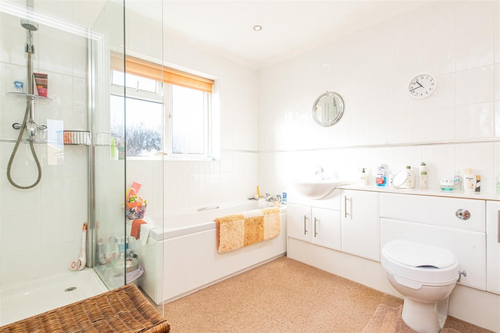 Images for Roman Way, Raunds EAID:oscarjamesapi BID:8