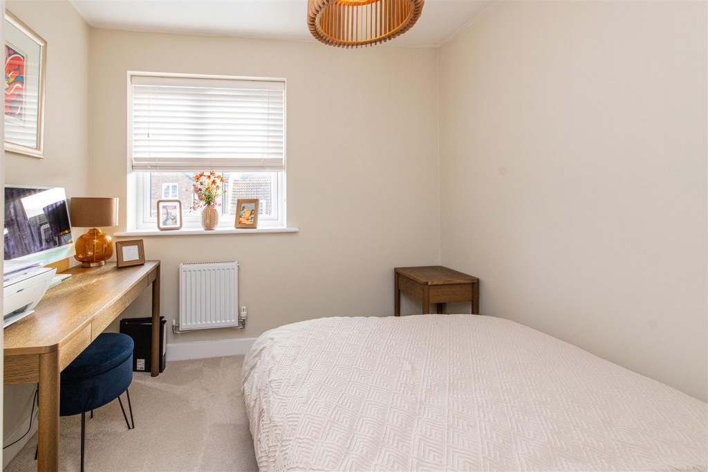 Images for Livingstone Road, Corby EAID:oscarjamesapi BID:4