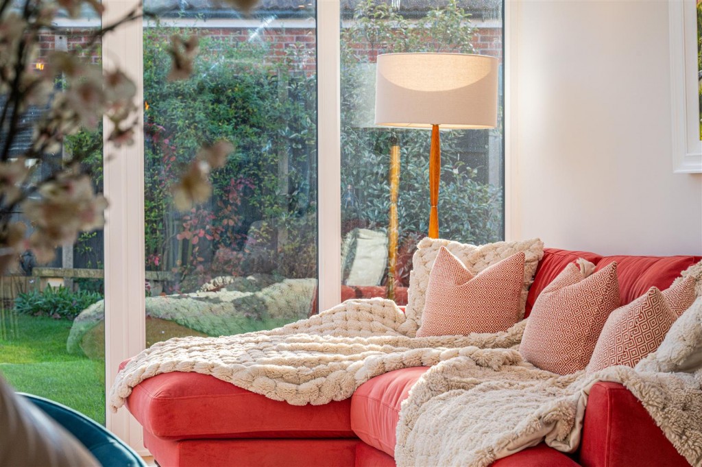 Images for Livingstone Road, Corby EAID:oscarjamesapi BID:4