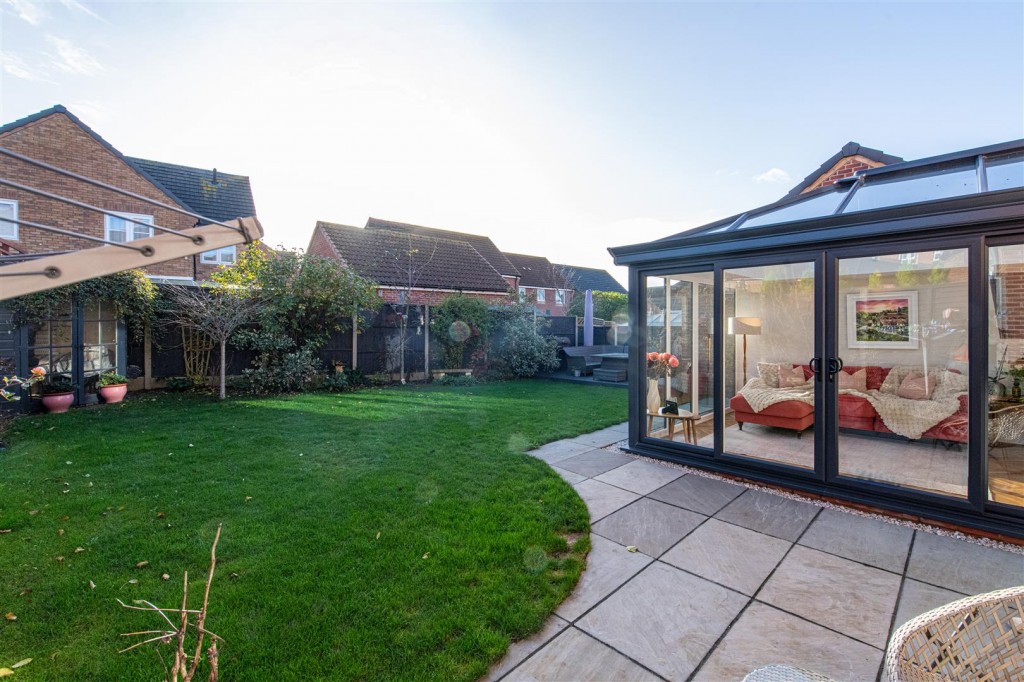 Images for Livingstone Road, Corby EAID:oscarjamesapi BID:4