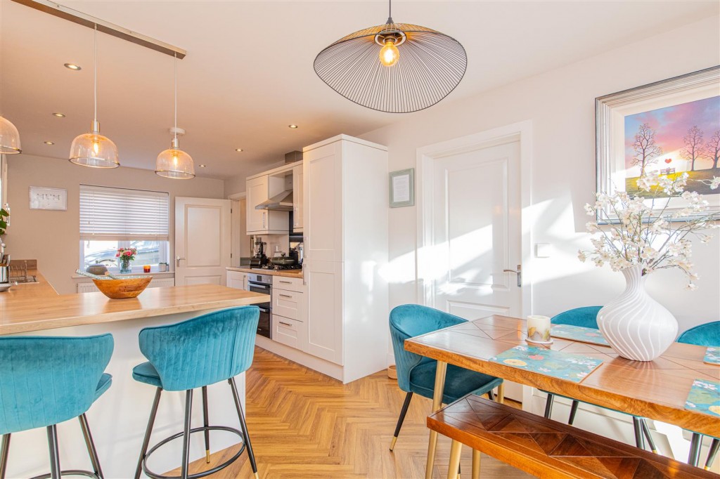 Images for Livingstone Road, Corby EAID:oscarjamesapi BID:4