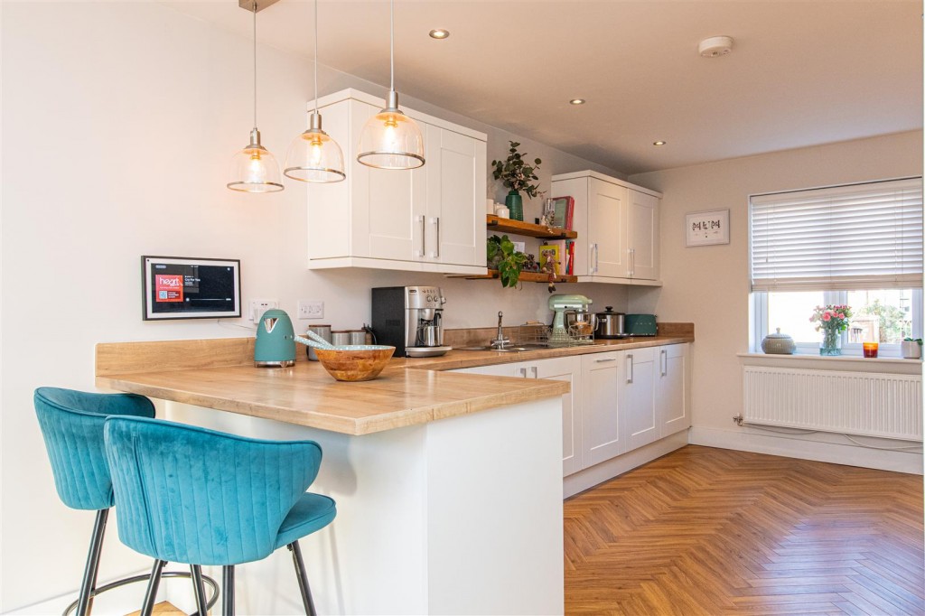 Images for Livingstone Road, Corby EAID:oscarjamesapi BID:4