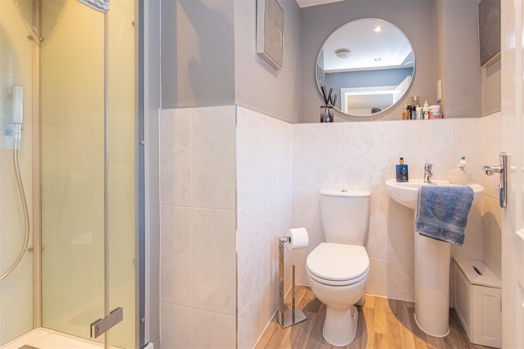 Images for Livingstone Road, Corby EAID:oscarjamesapi BID:4