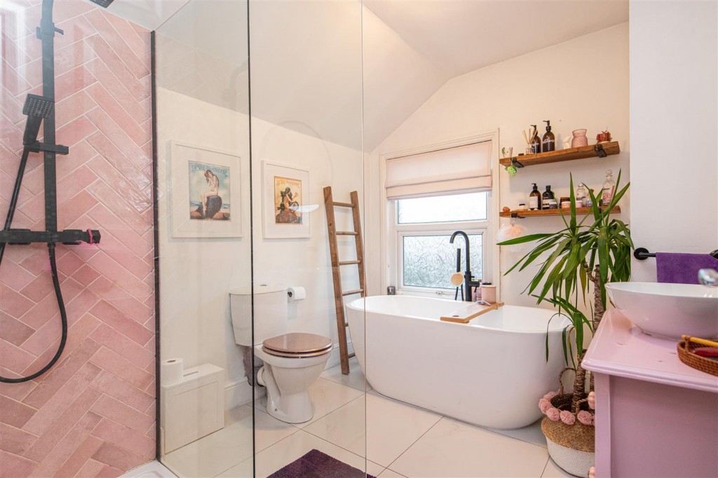 Images for Roundhill Road, Kettering EAID:oscarjamesapi BID:2