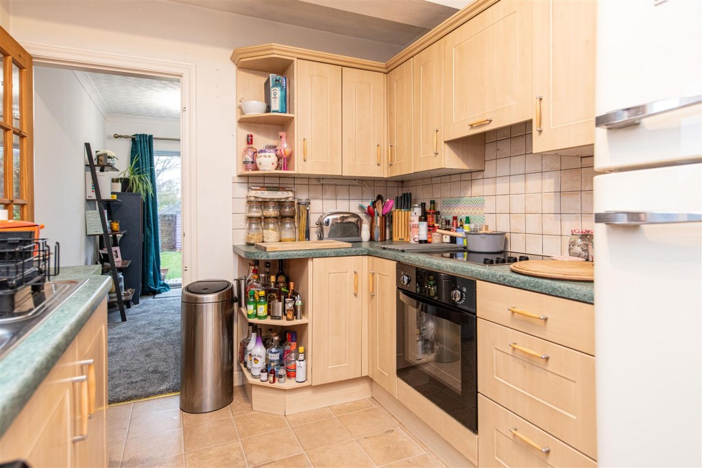 Images for Roundhill Road, Kettering EAID:oscarjamesapi BID:2