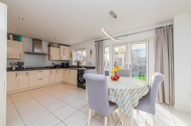 Images for Buttercup Close, Raunds