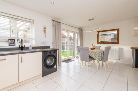 Images for Buttercup Close, Raunds