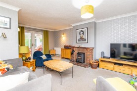 Images for Fourth Avenue, Wellingborough