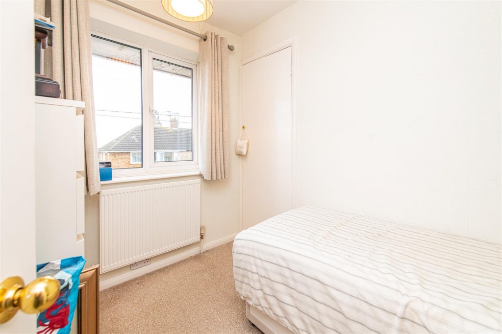 Images for Fourth Avenue, Wellingborough EAID:oscarjamesapi BID:6