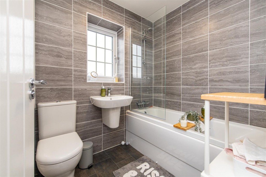 Images for Steeplechase Way, Market Harborough EAID:oscarjamesapi BID:5