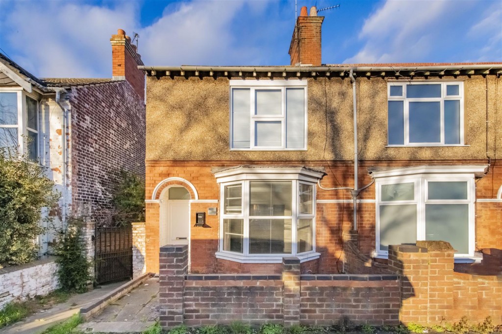 Images for Wellingborough Road, Rushden EAID:oscarjamesapi BID:8