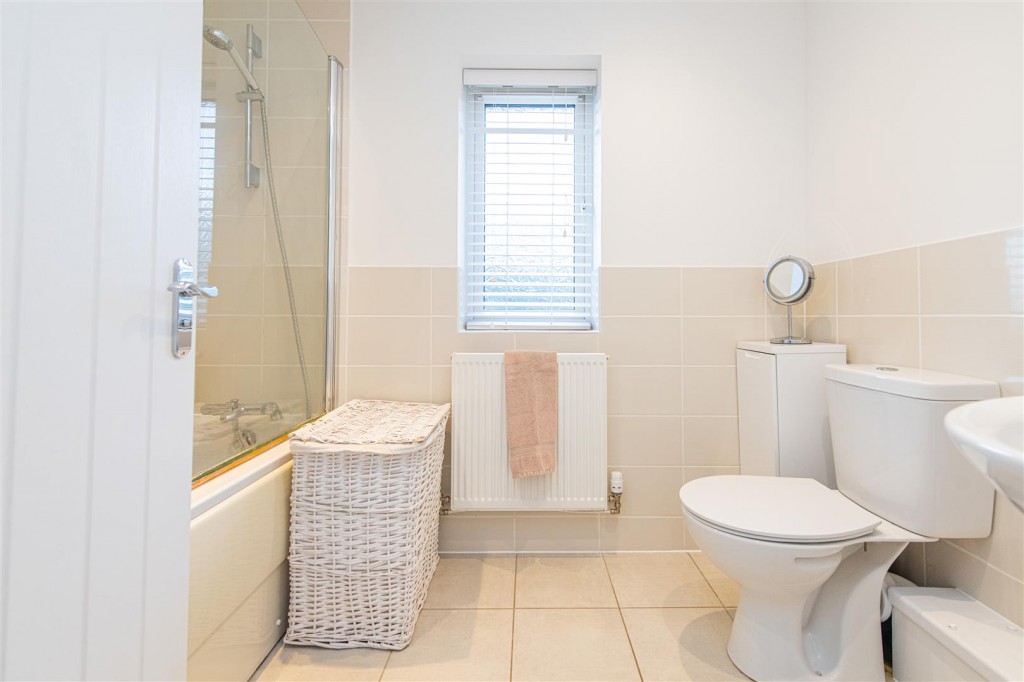 Images for Steeple Way, Rushden EAID:oscarjamesapi BID:8