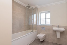 Images for Hayway, off Honeysuckle Way, Raunds