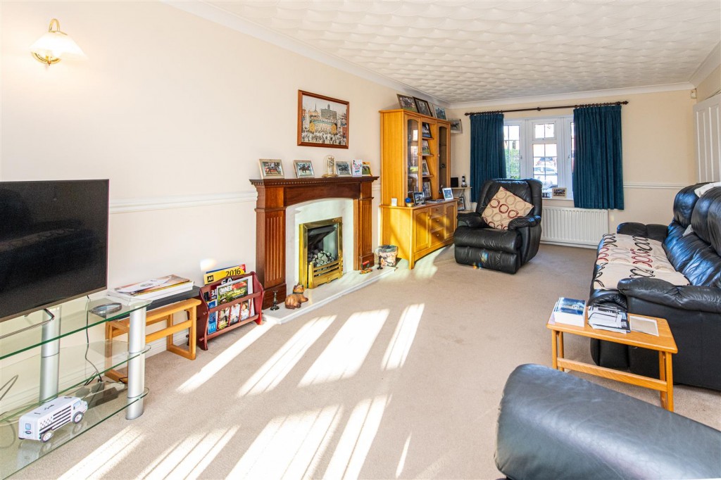 Images for Heath Rise, Wellingborough EAID:oscarjamesapi BID:6