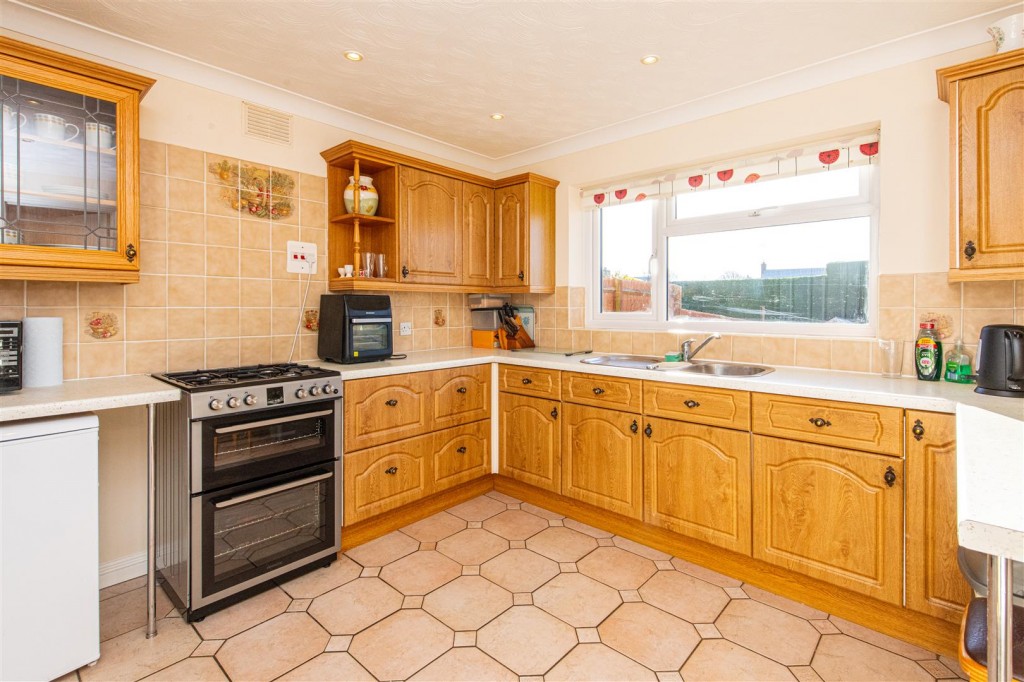 Images for Heath Rise, Wellingborough EAID:oscarjamesapi BID:6