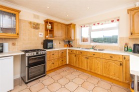 Images for Heath Rise, Wellingborough