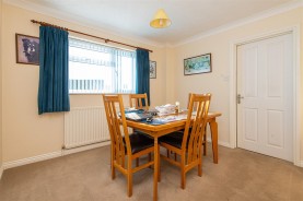 Images for Heath Rise, Wellingborough