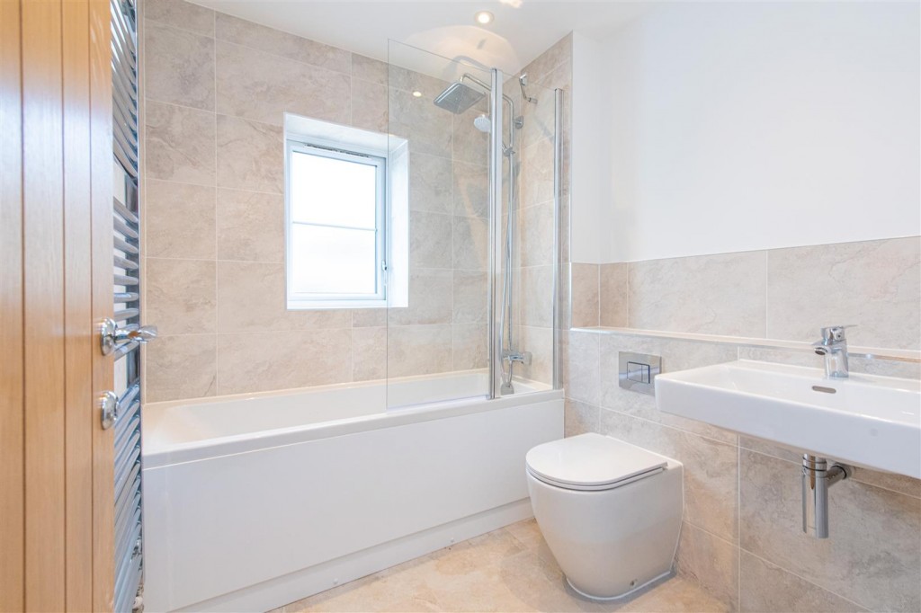 Images for Ahern Close, Bozeat, Wellingborough EAID:oscarjamesapi BID:6