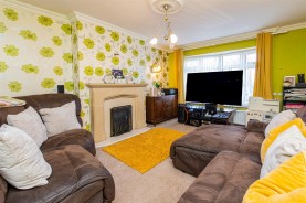 Images for Churchill Way, Burton Latimer