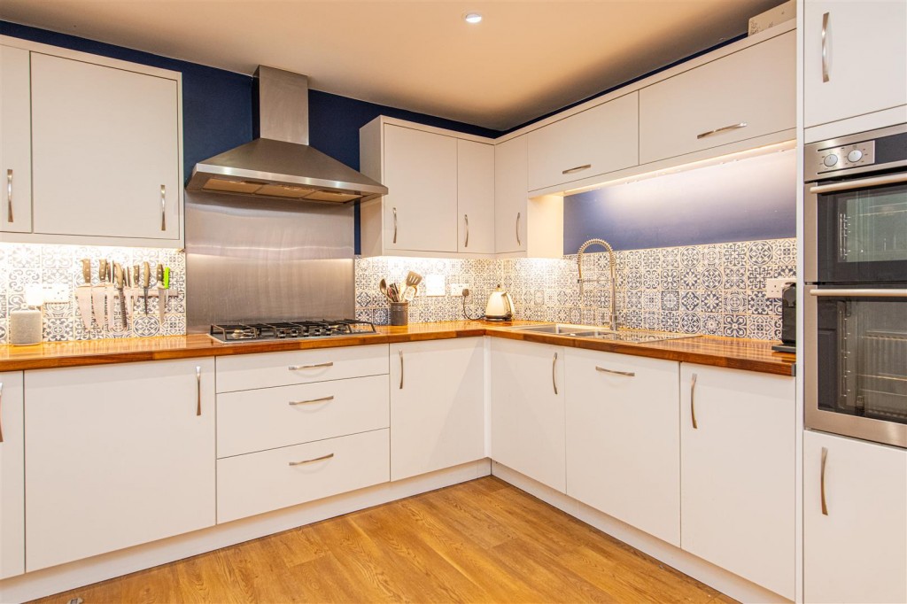 Images for Sulgrave Street, Barton Seagrave, Kettering EAID:oscarjamesapi BID:2