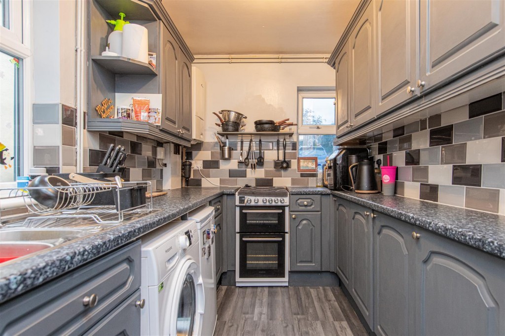 Images for Coronation Avenue, Rothwell EAID:oscarjamesapi BID:2