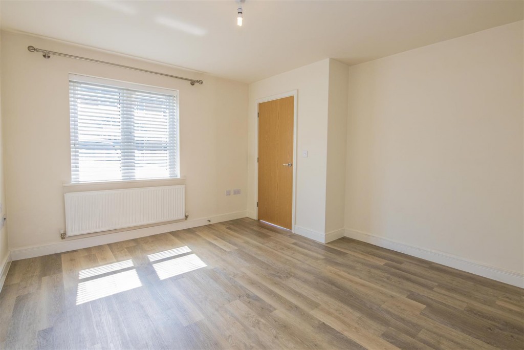 Images for Gardenfield, Higham Ferrers, Rushden EAID:oscarjamesapi BID:2