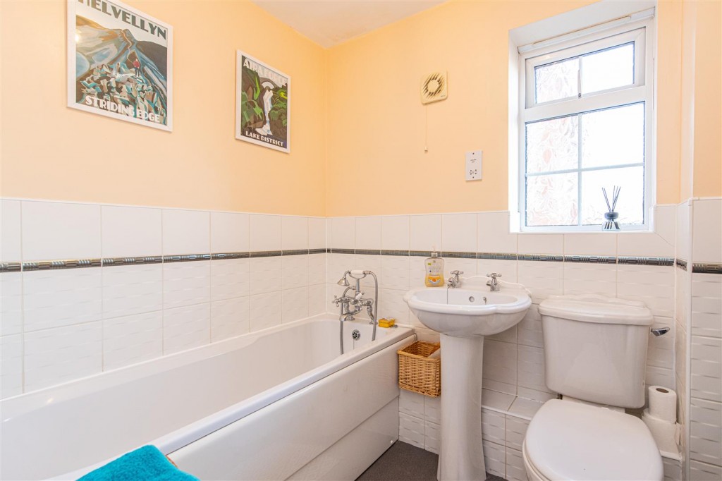 Images for Barley Drive, Burton Latimer EAID:oscarjamesapi BID:3