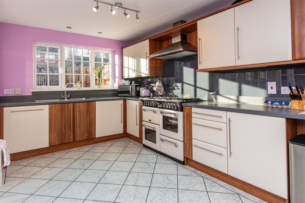 Images for Barley Drive, Burton Latimer EAID:oscarjamesapi BID:3