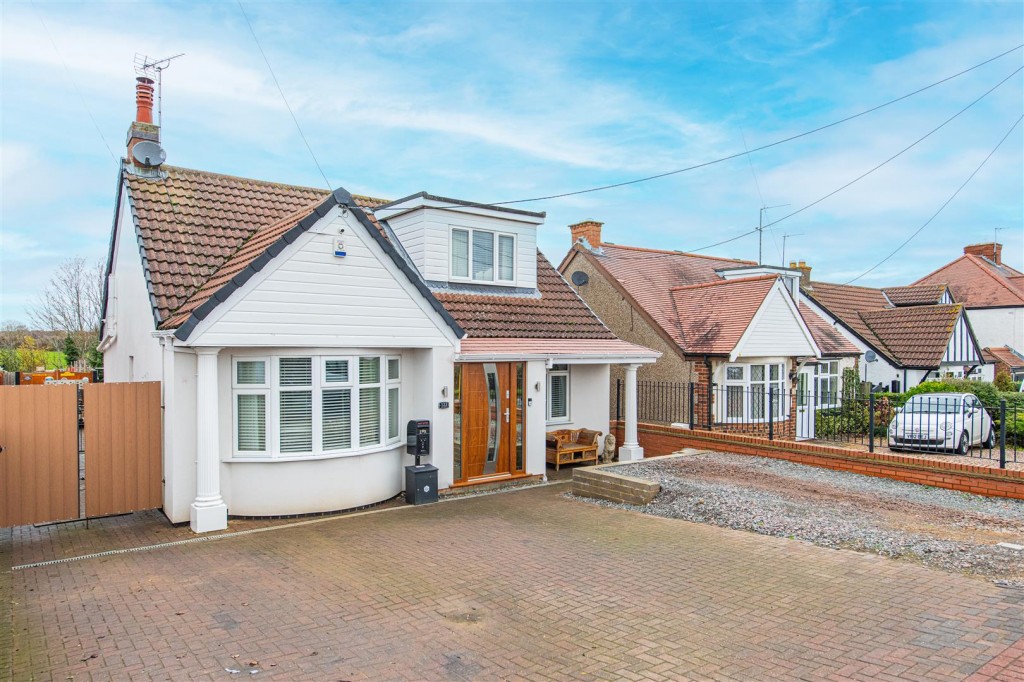 Images for The Ridge, Great Doddington, Wellingborough EAID:oscarjamesapi BID:6