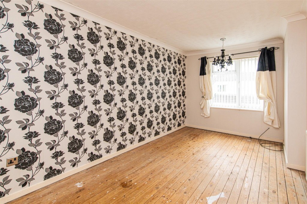 Images for Kensington Walk, Corby EAID:oscarjamesapi BID:4