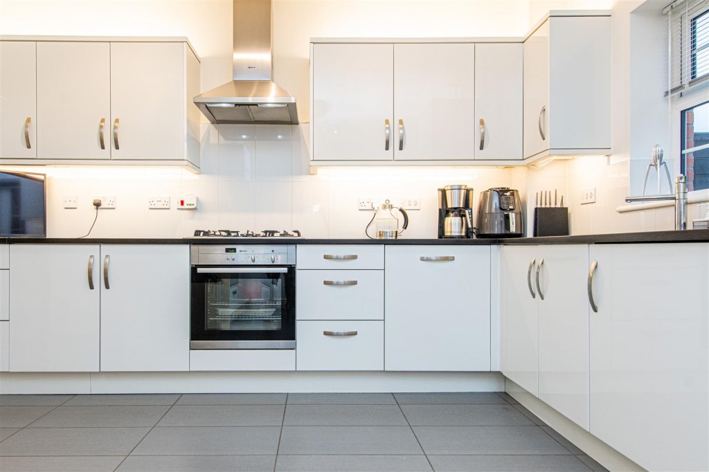 Images for Poreham Road, Thrapston EAID:oscarjamesapi BID:3