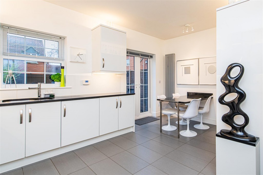 Images for Poreham Road, Thrapston EAID:oscarjamesapi BID:3