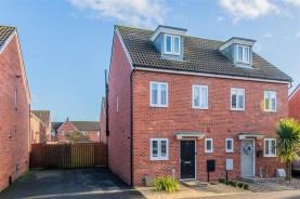 Images for Chimney Crescent, Irthlingborough, Wellingborough