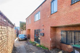 Images for Chequers Lane, Wellingborough