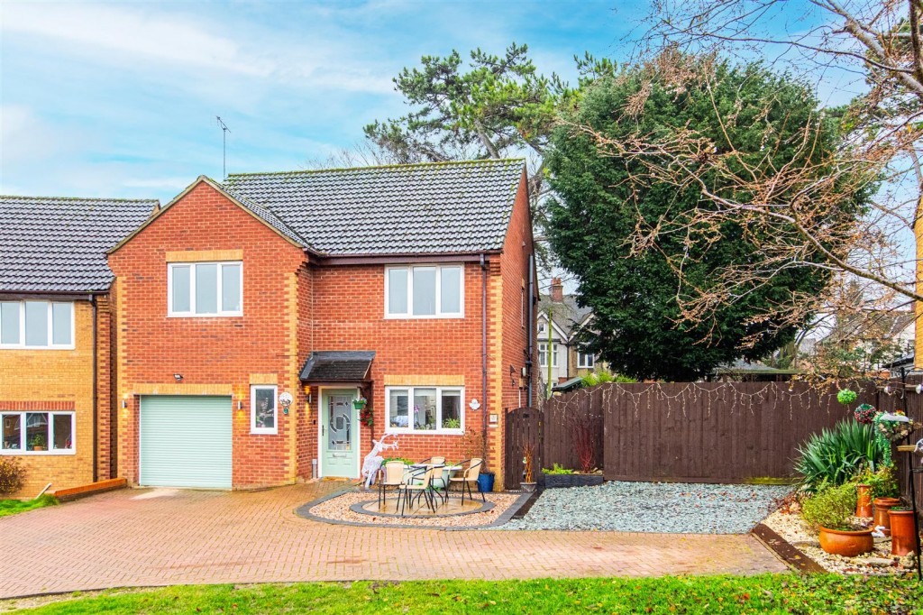 Images for Chamberlain Way, Raunds EAID:oscarjamesapi BID:8