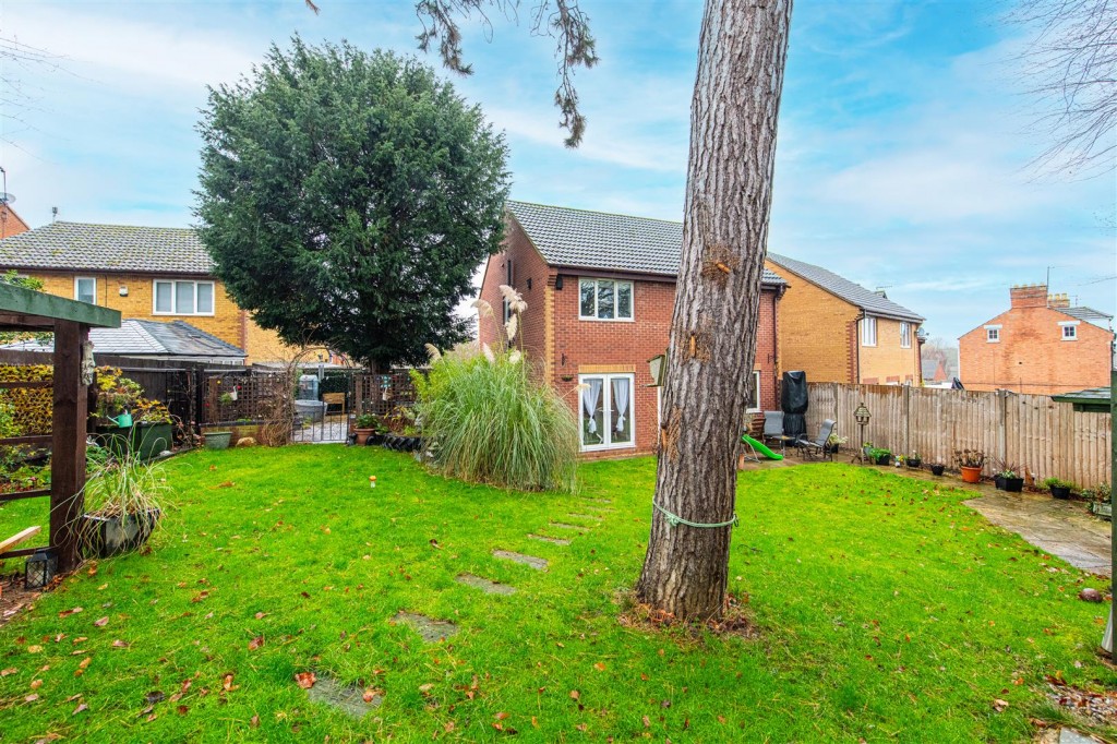 Images for Chamberlain Way, Raunds EAID:oscarjamesapi BID:8