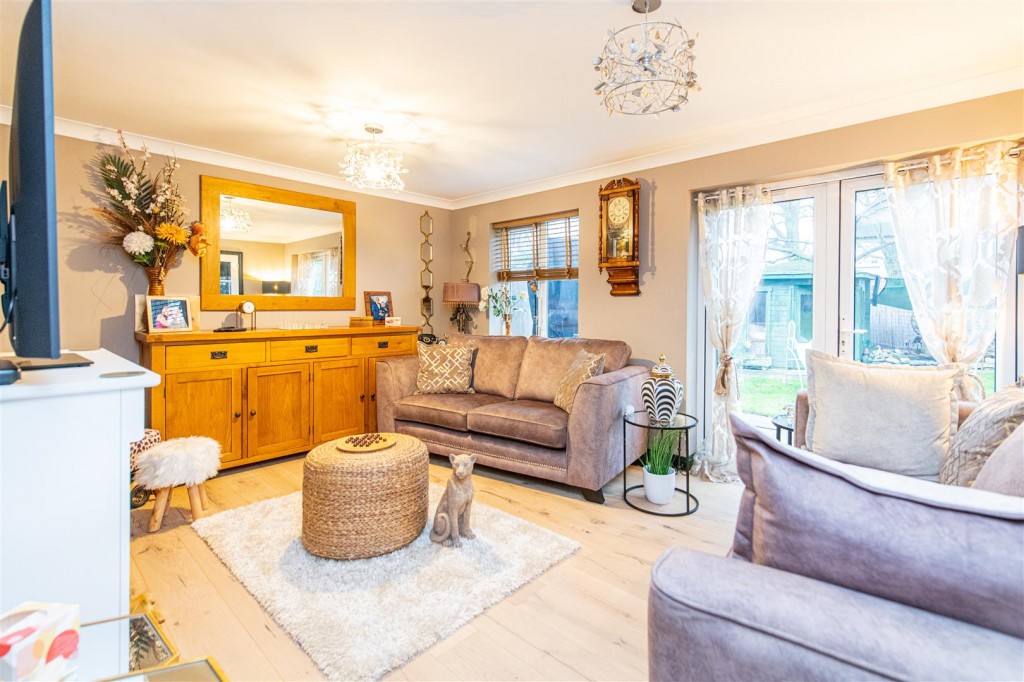 Images for Chamberlain Way, Raunds EAID:oscarjamesapi BID:8