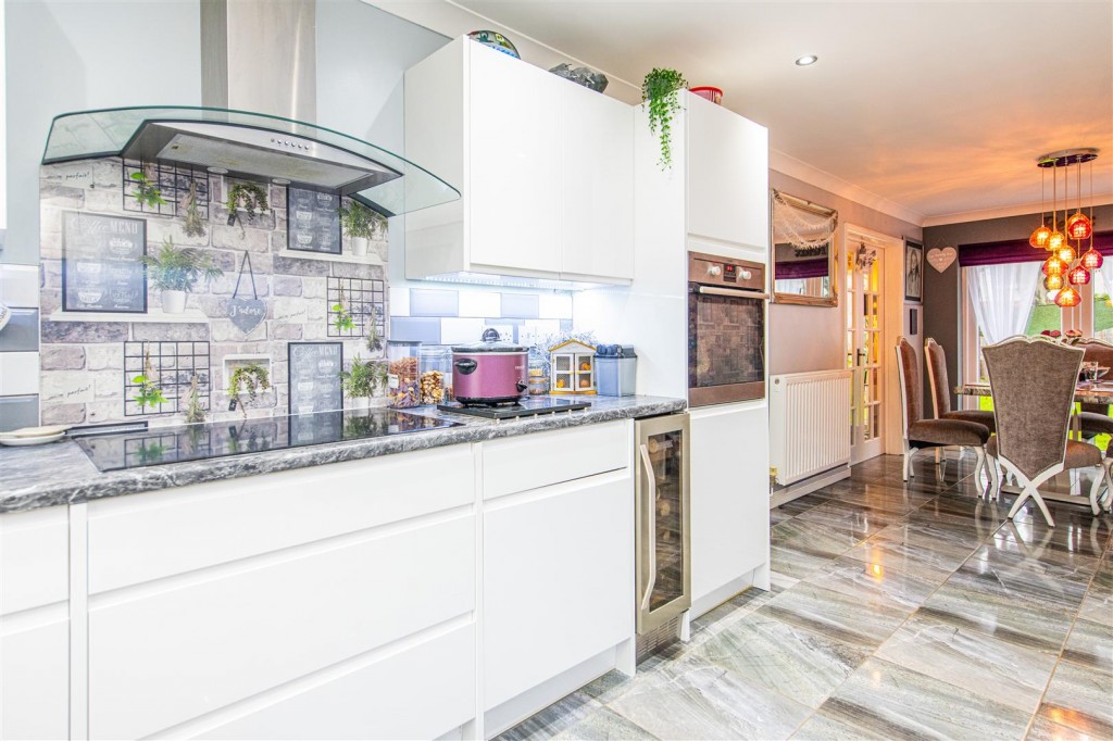 Images for Chamberlain Way, Raunds EAID:oscarjamesapi BID:8