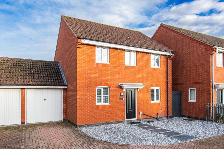 Maye Dicks Road, Rushden - EAID:oscarjamesapi, BID:8