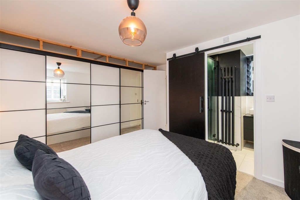 Images for Maye Dicks Road, Rushden EAID:oscarjamesapi BID:8