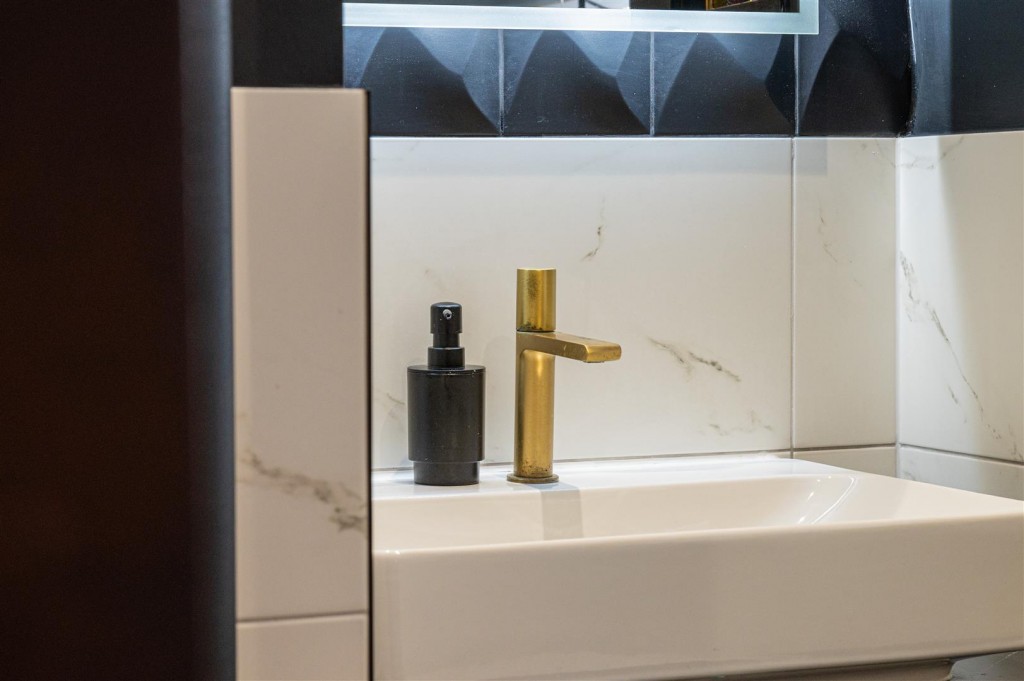 Images for Maye Dicks Road, Rushden EAID:oscarjamesapi BID:8