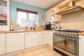 Images for Yaffle Crescent, Desborough