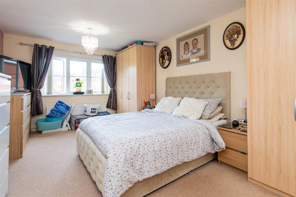 Images for Yaffle Crescent, Desborough EAID:oscarjamesapi BID:5