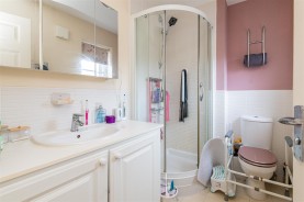 Images for Yaffle Crescent, Desborough