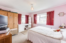 Images for Huntingdon Gardens, Market Harborough