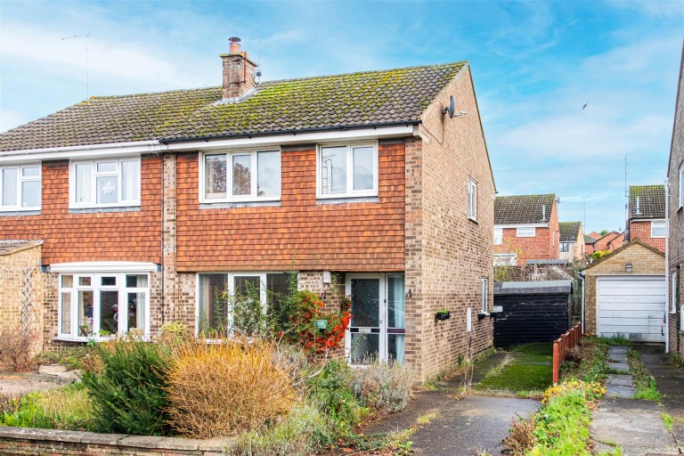 Rannoch Close, Kettering - EAID:oscarjamesapi, BID:2