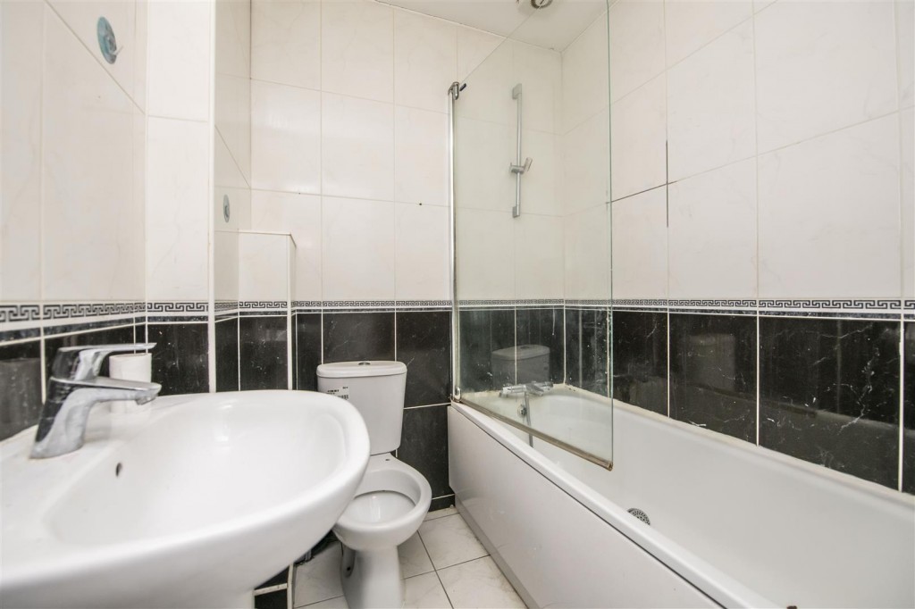 Images for Victoria Street, Kettering EAID:oscarjamesapi BID:2