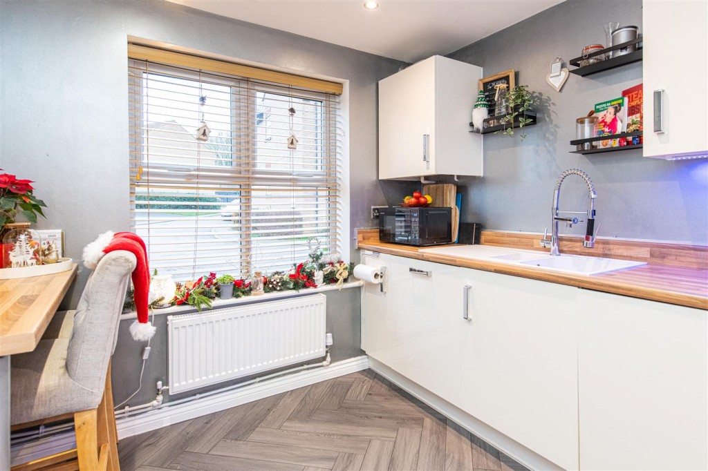 Images for Barnwell Close, Burton Latimer EAID:oscarjamesapi BID:3